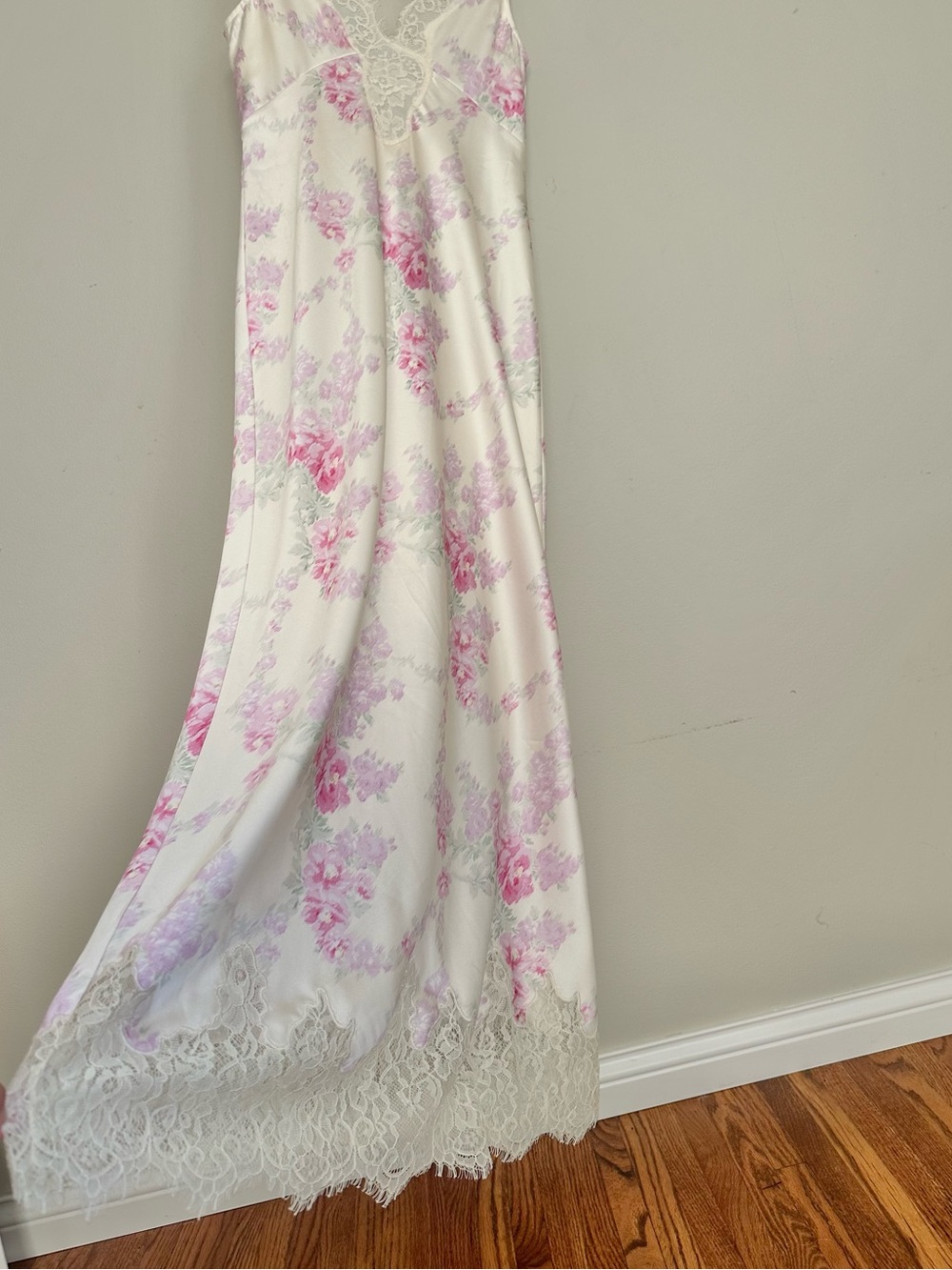 LOVESHACKFANCY Serene Slip Dress Vanilla Sorbet Medium Floral Lace Trim Romantic - Picture 4 of 8